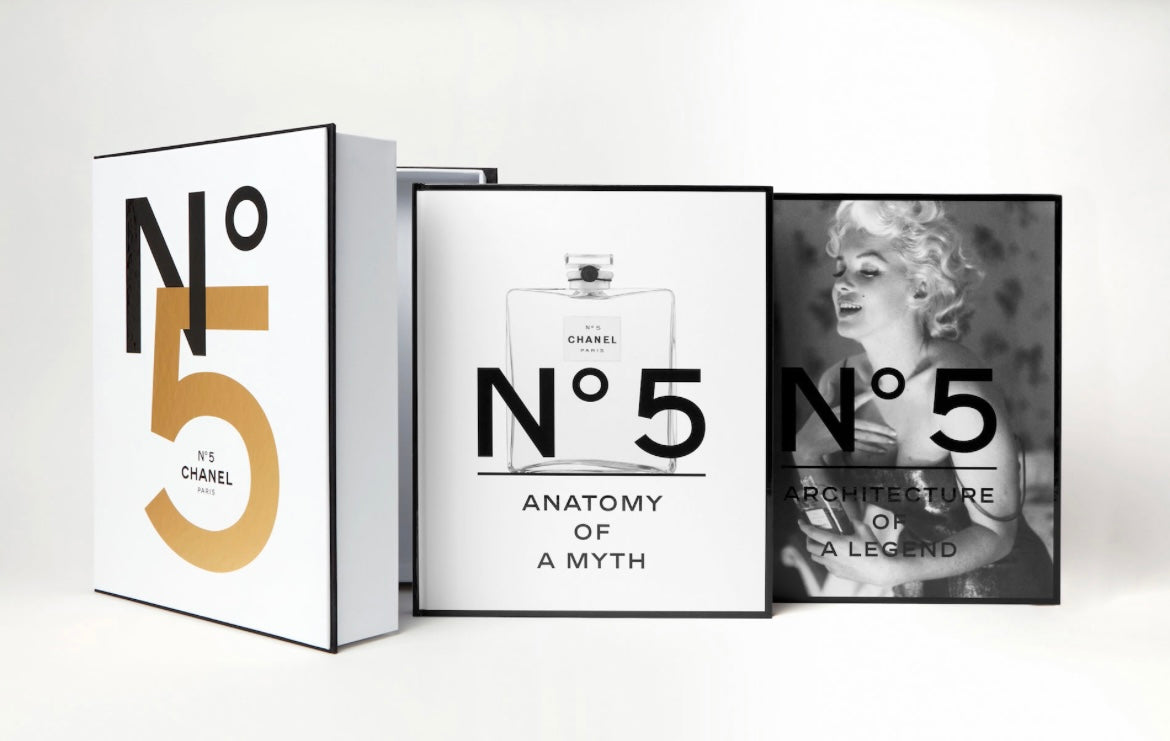 Nr5 Chanel koffietafel boek