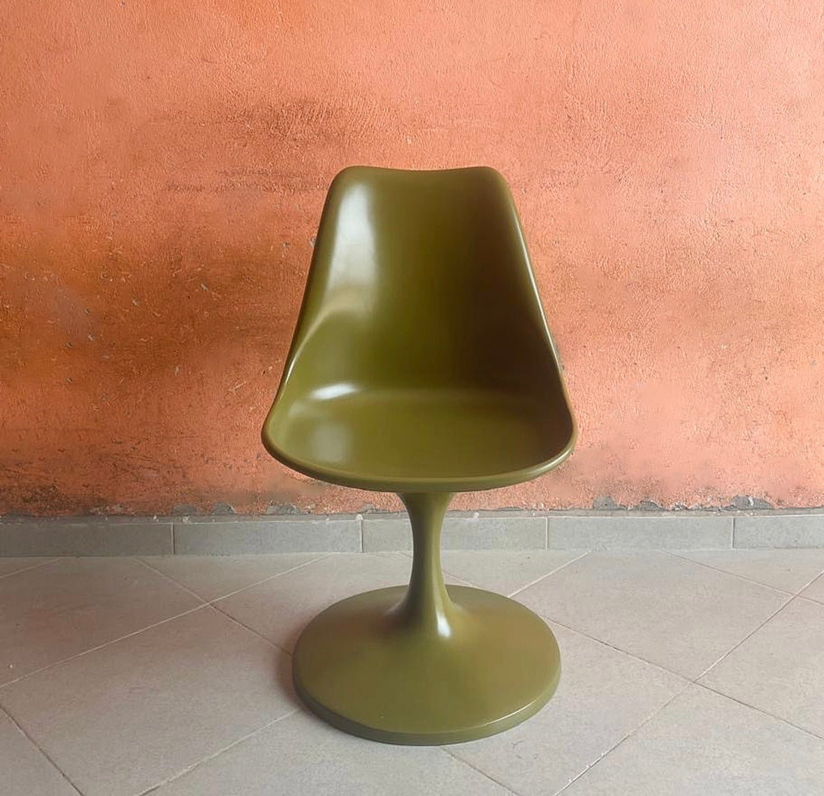 Tulip stoel curry green