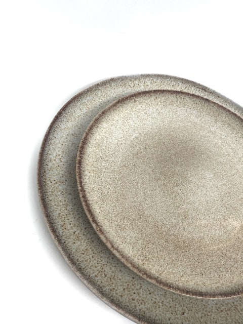Ontbijtbord Sarlini in de kleur grijs / bruin