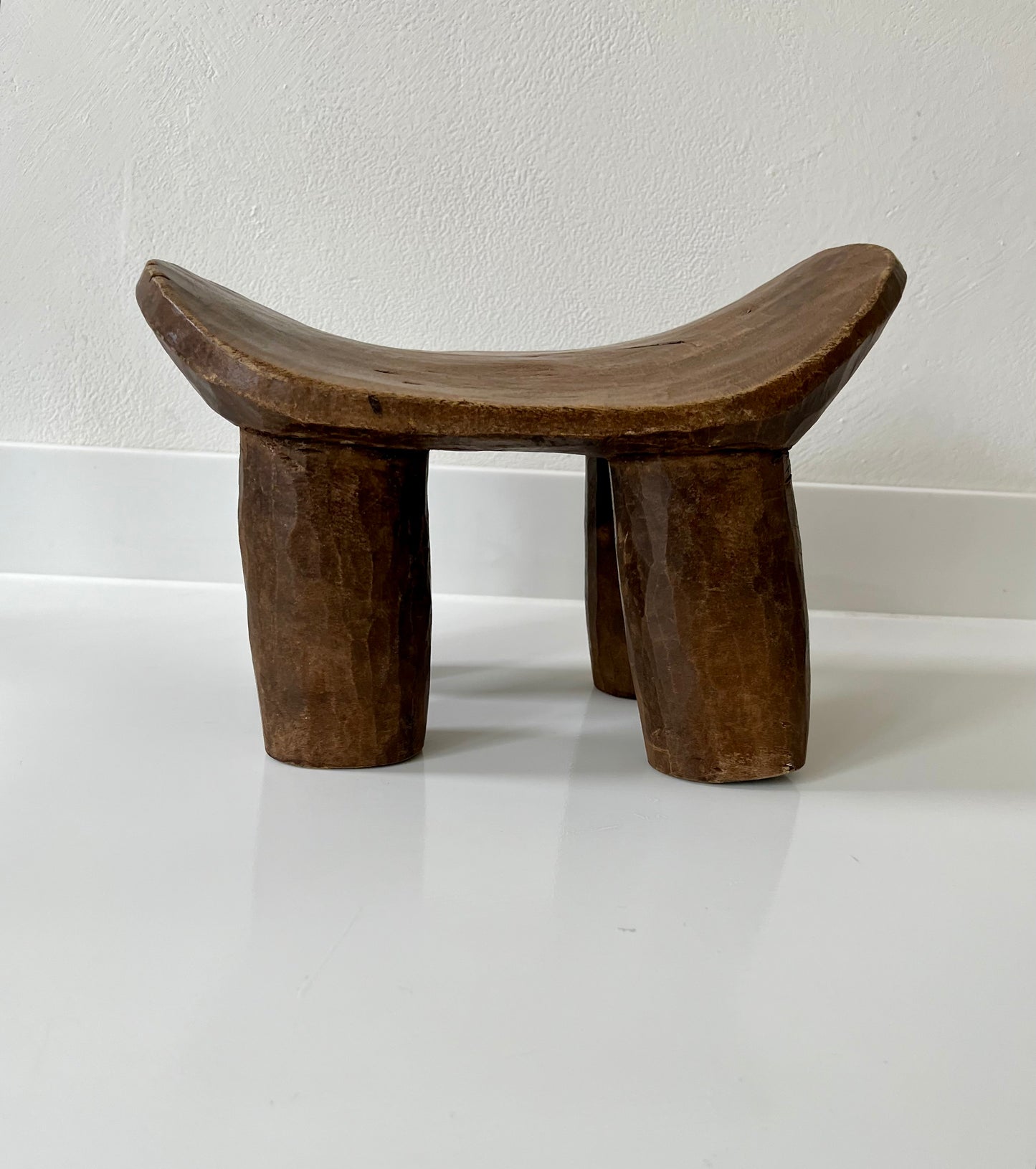 Bijzettafeltje / decoratie tafeltje