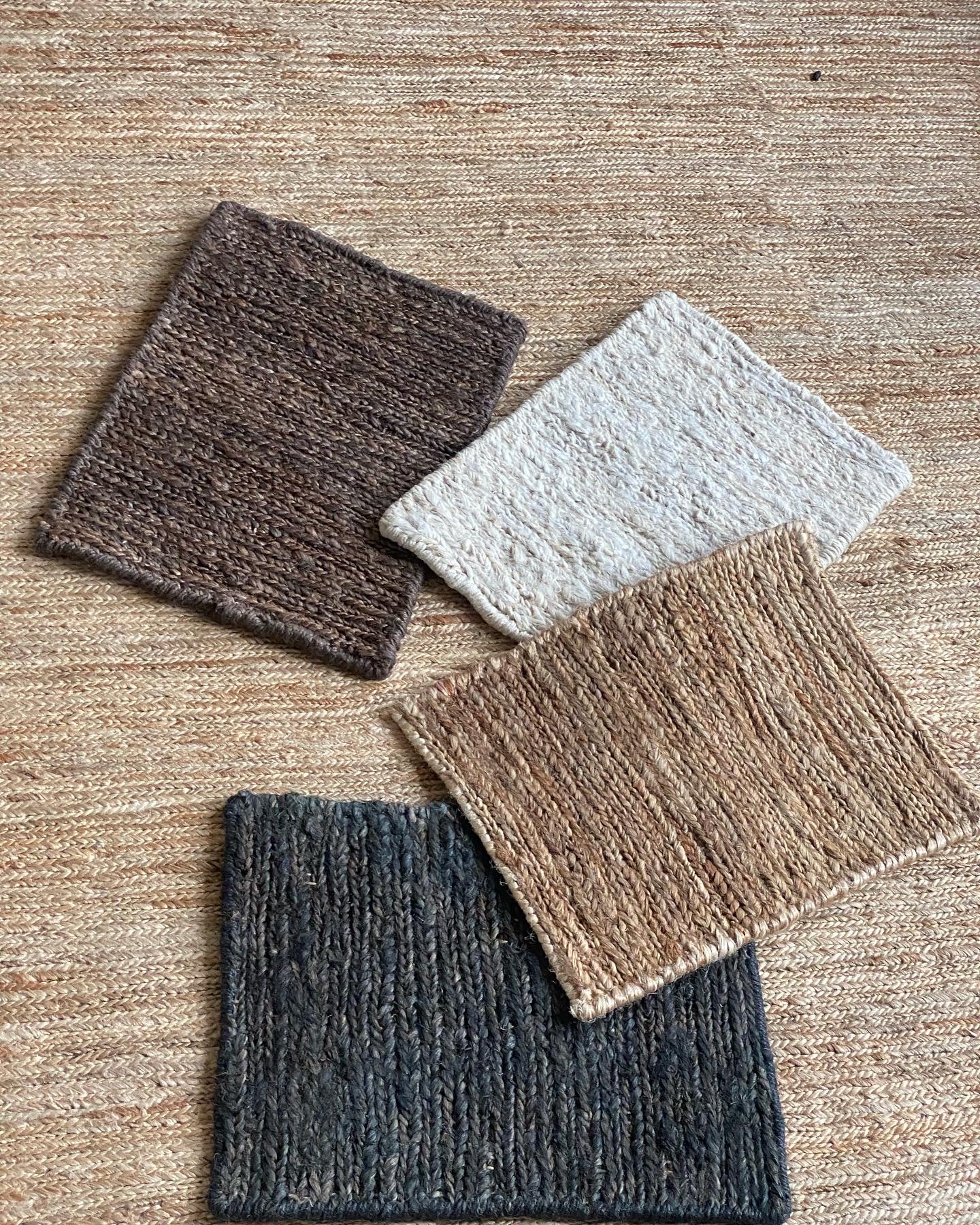 Hennep kleed donker bruin