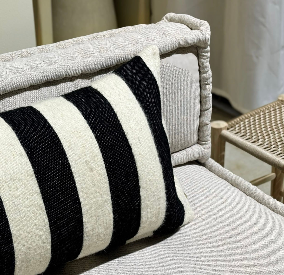 Cushion black stripes