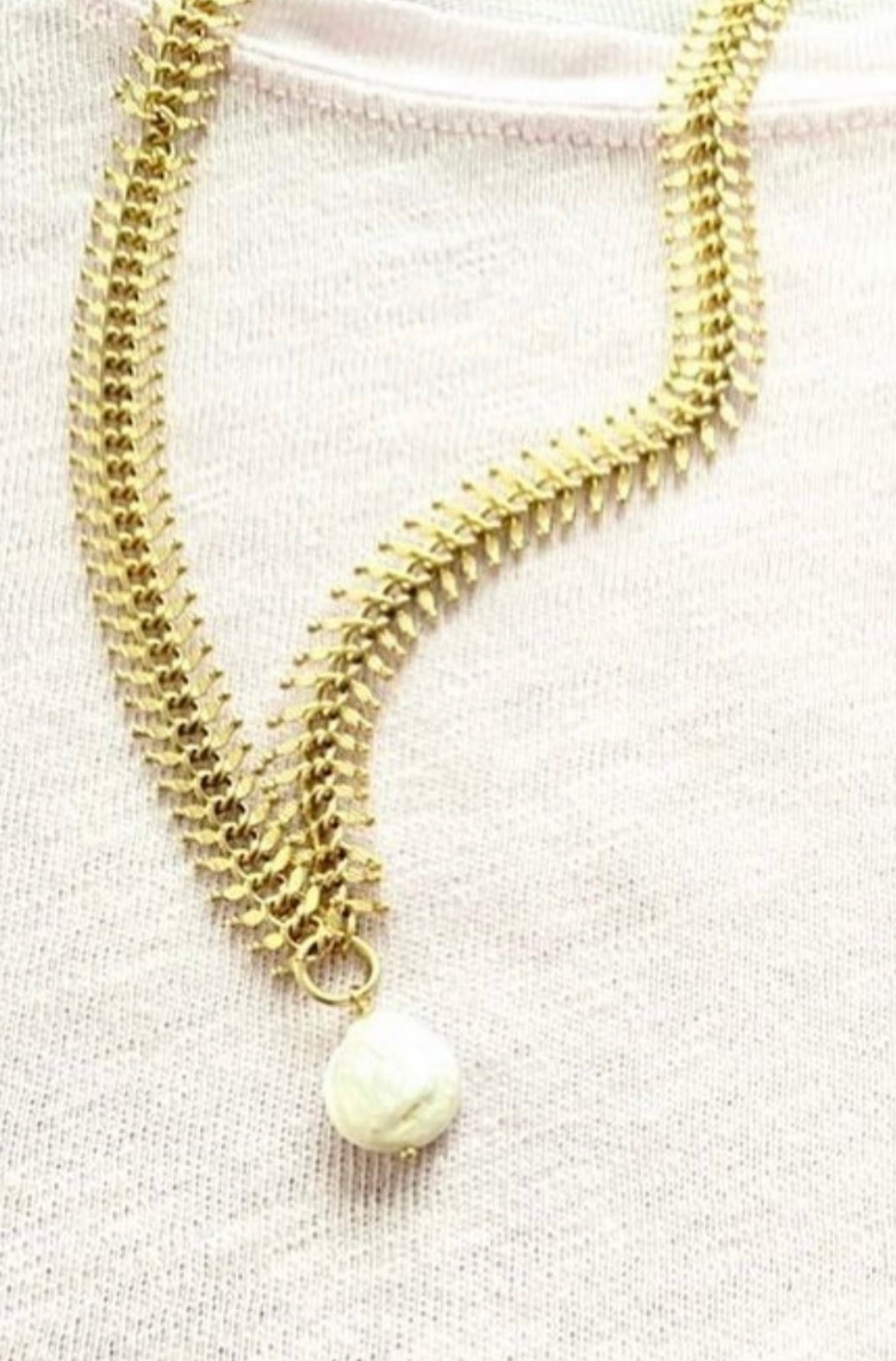 Girls love pearls